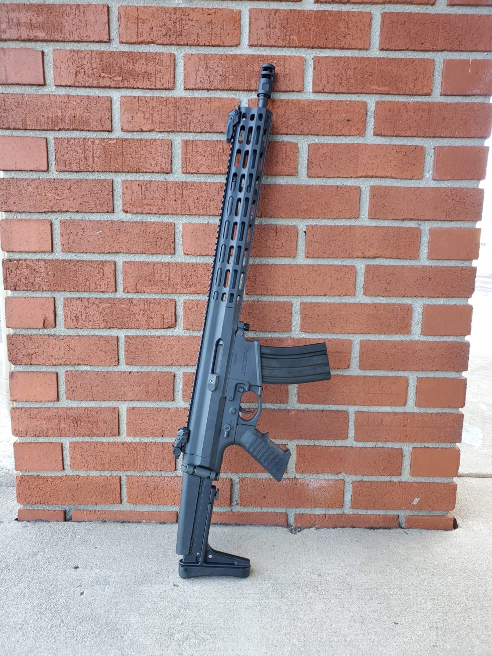 Robinson Armament XCRL Upper + Adjustable Gas BLK